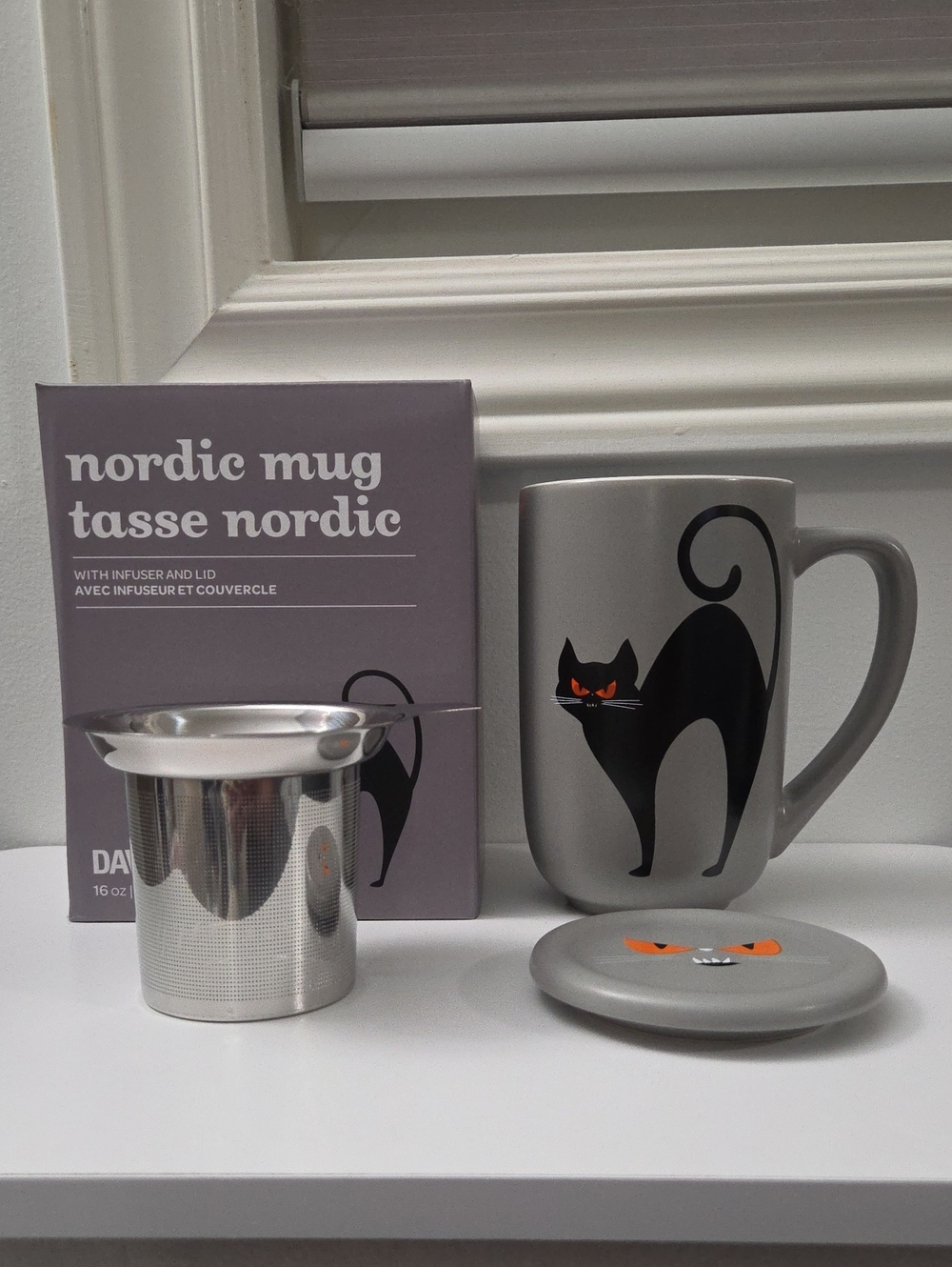 NIB Davidstea SCARDY CAT HALLOWEEN Colour Changing Nordic Mug Davids Tea